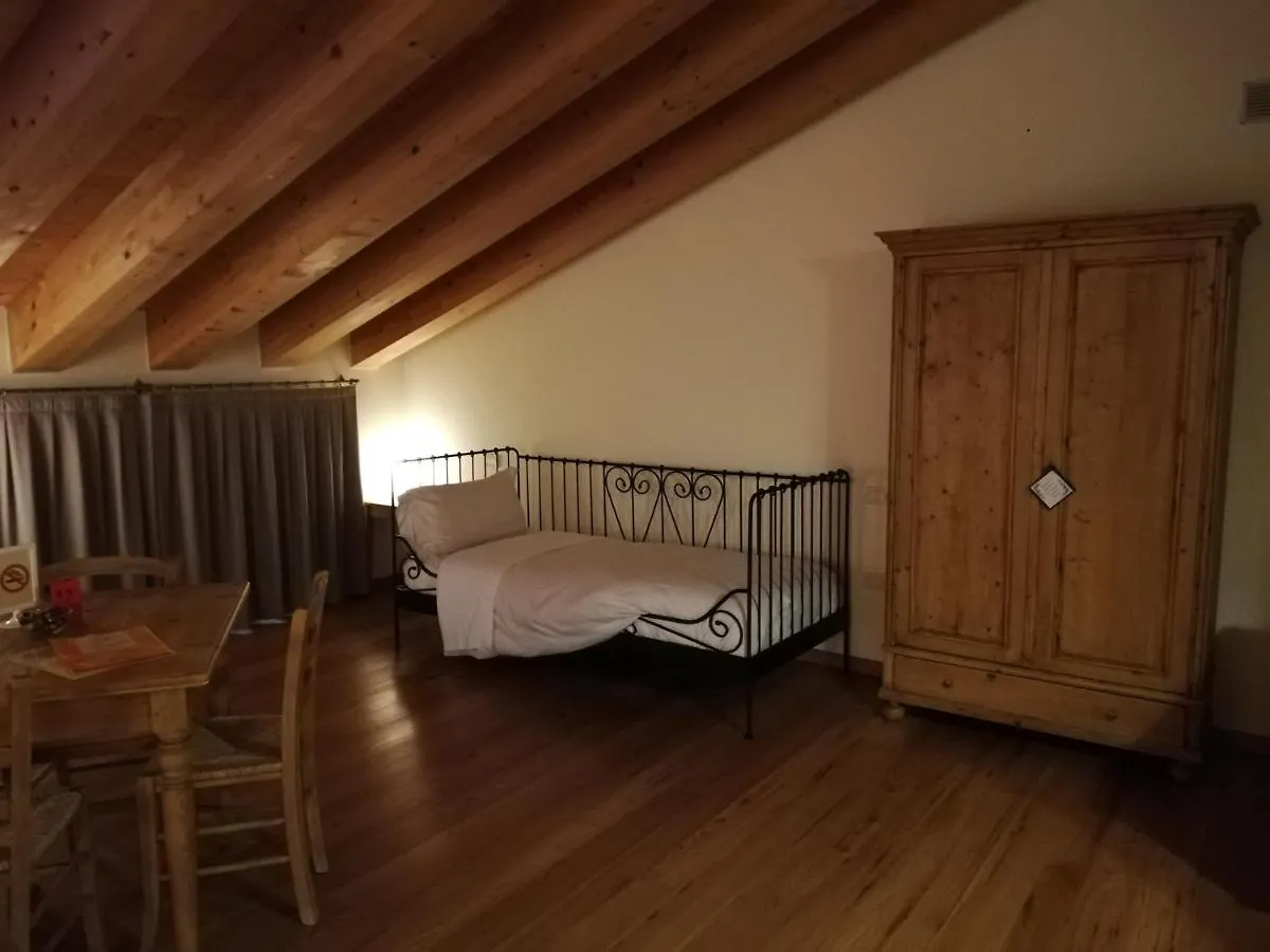 팜스테이 Agriturismo La Risarona 그루몰로 델레 아바데세