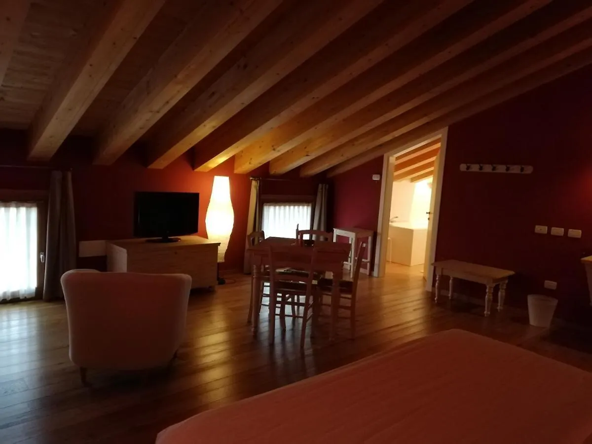 Agriturismo La Risarona 그루몰로 델레 아바데세 이탈리아