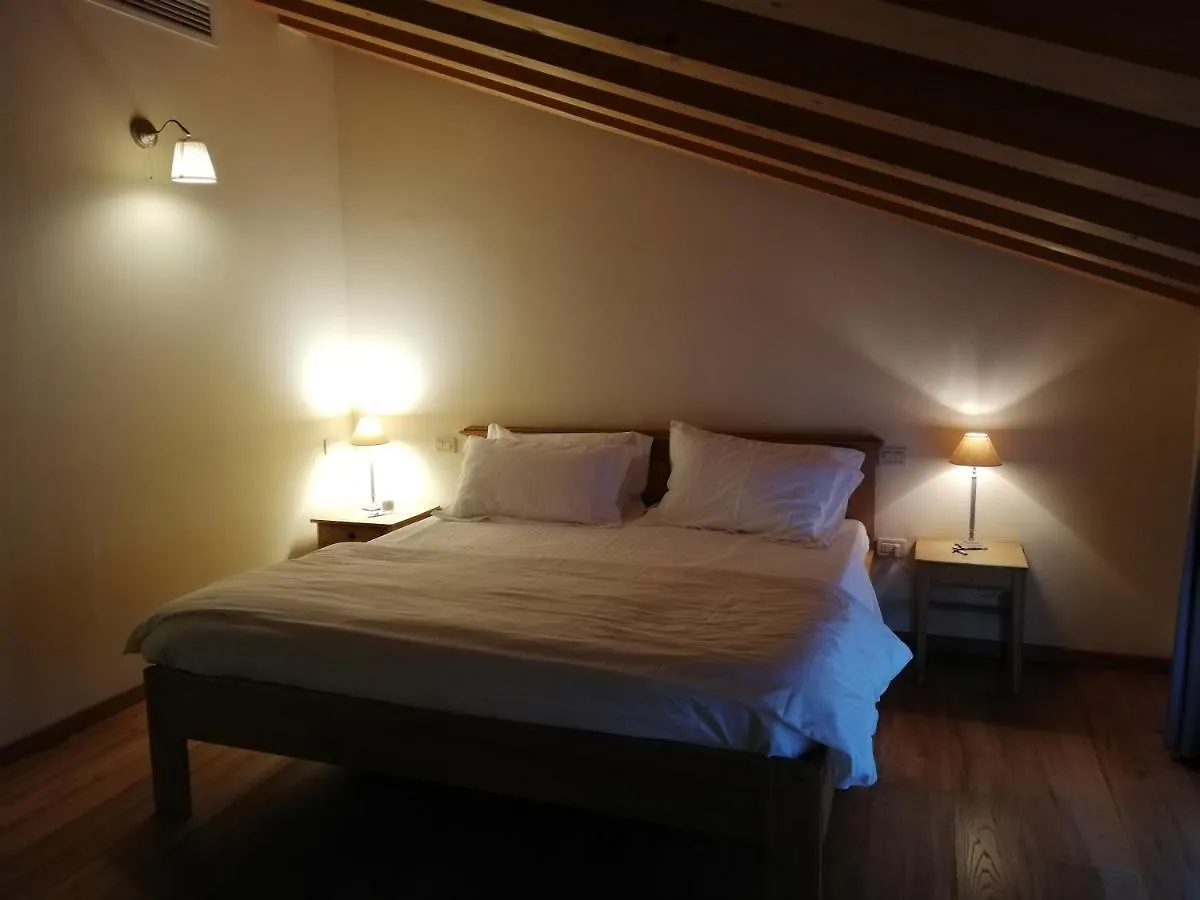 팜스테이 Agriturismo La Risarona 그루몰로 델레 아바데세 이탈리아