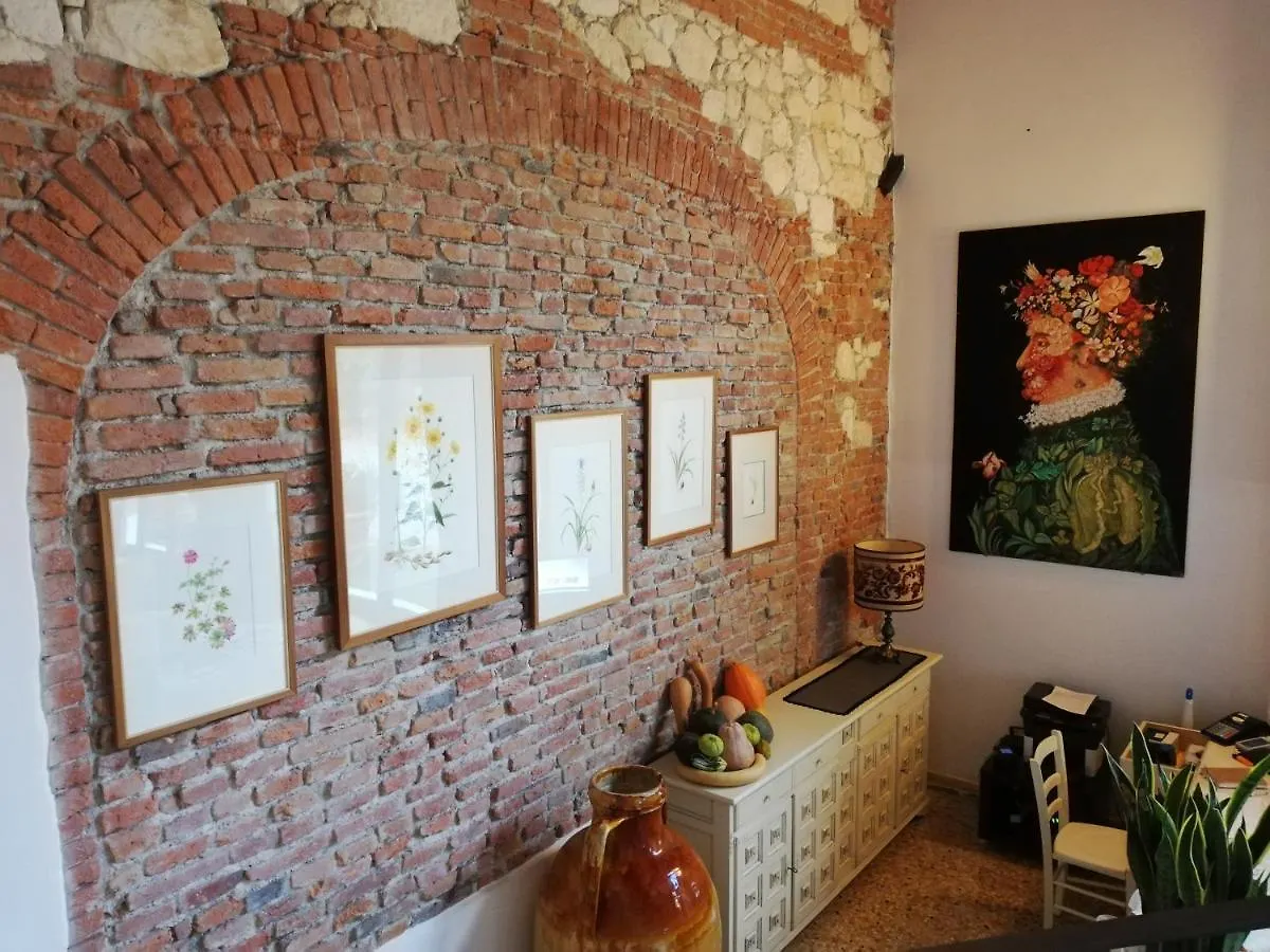 팜스테이 Agriturismo La Risarona 그루몰로 델레 아바데세